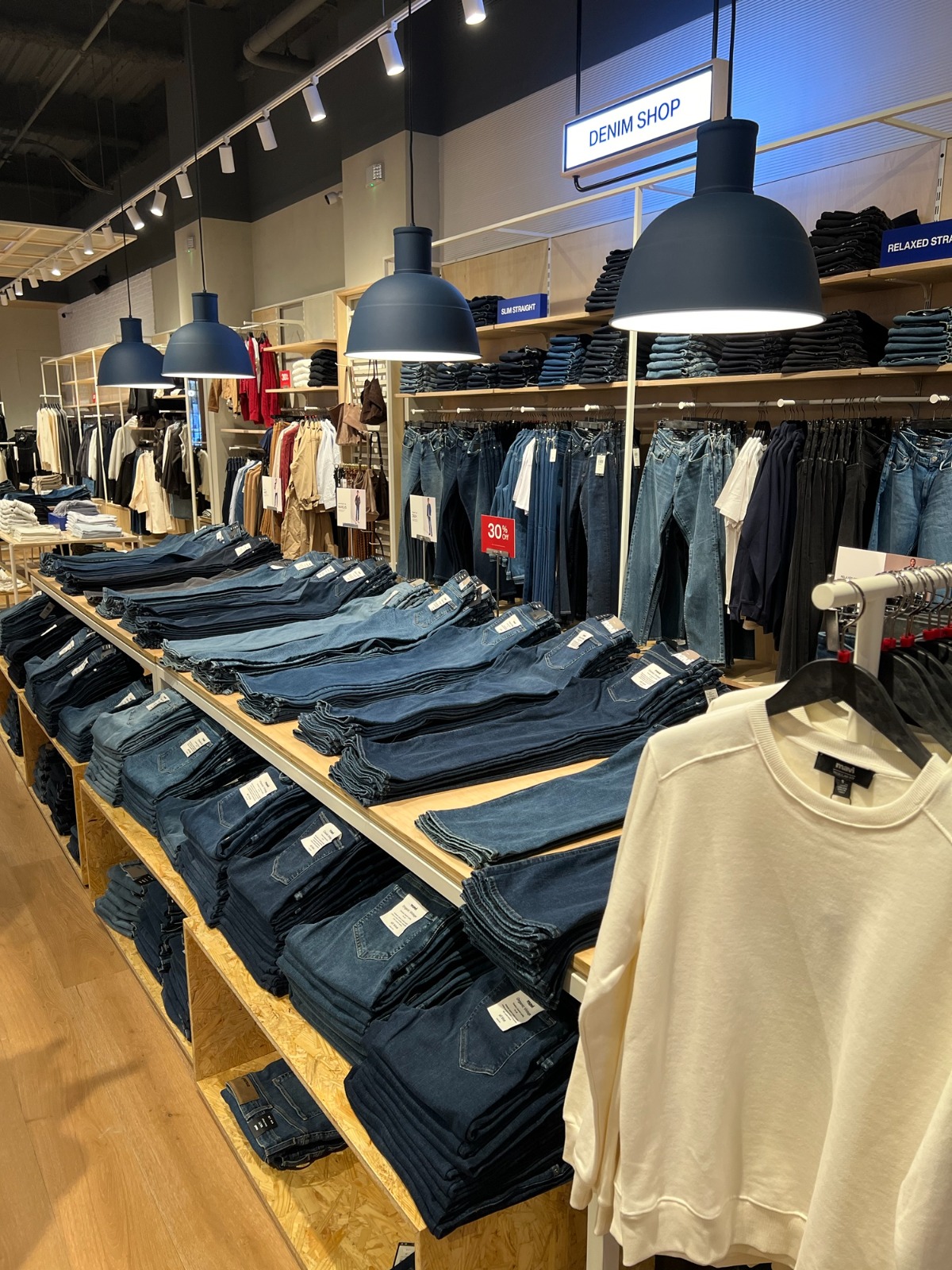 Mavi Jeans — U.S. Mall Rollout — photograph 18
